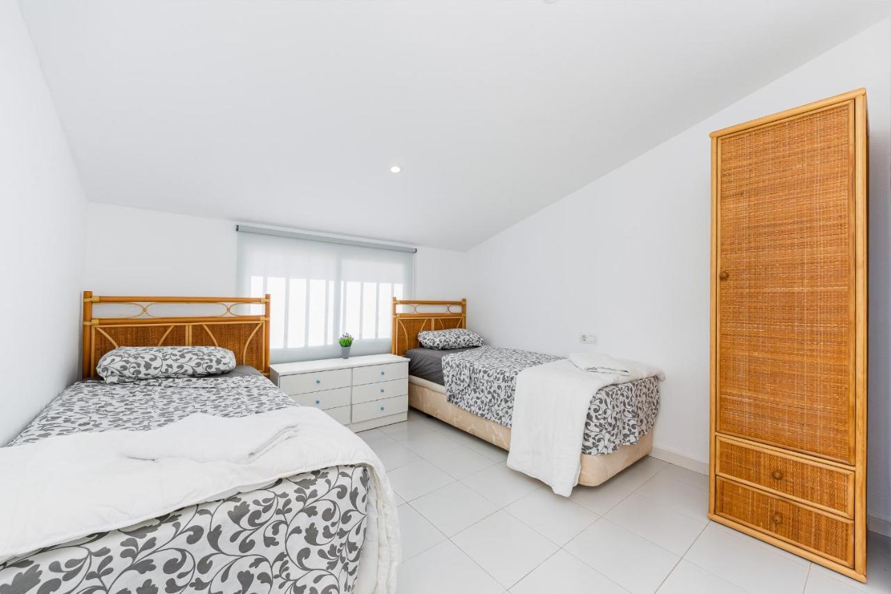 Bungalow Sunrise Europa Торевиеха Екстериор снимка